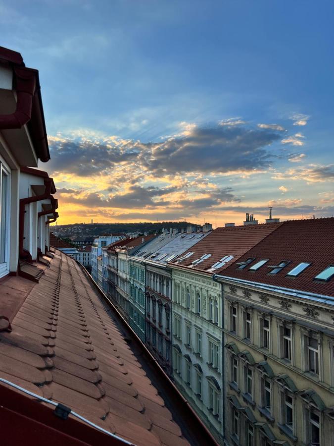 Black Pearl By Vysehrad Castle Praga Exterior foto